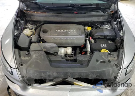 2015 Jeep Cherokee Sport из США, поврежденный, VIN 1C4PJLABXFW642941